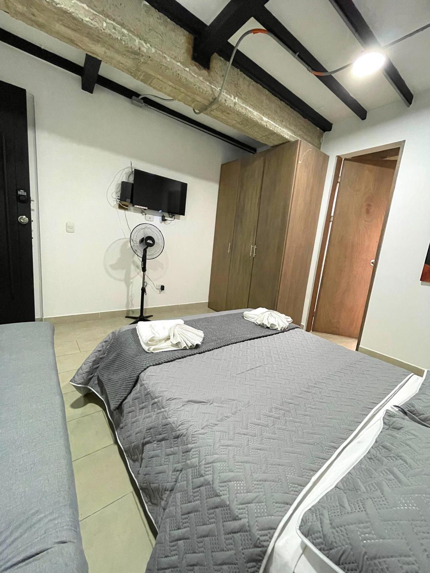 M1145 Aparta Loft Pereira Bagian luar foto